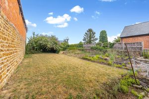 11 Culworth Road Chipping Warden